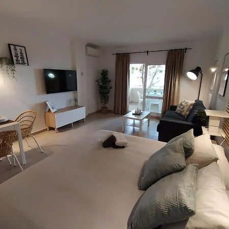 Vive Estudio Benal 1-125, Parque Acuatico 아파트 *